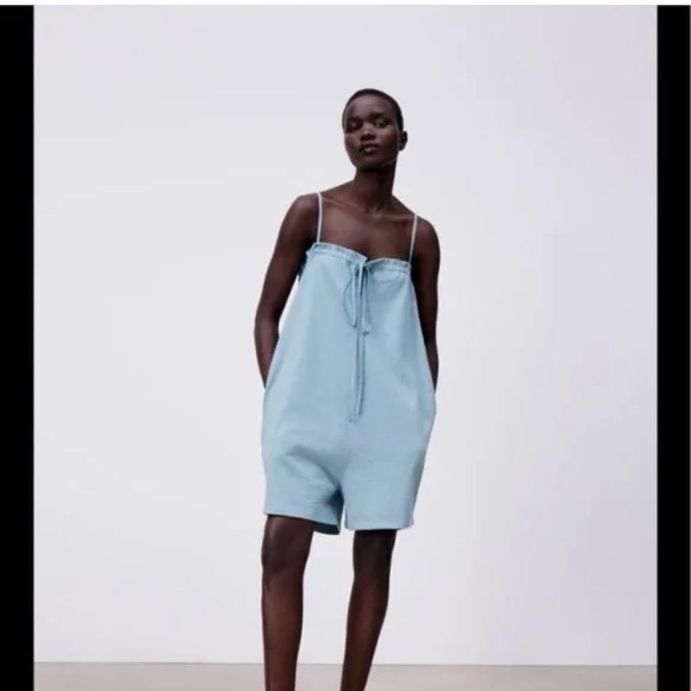 Zara Ruffle neck Romper - Picture 2 of 5